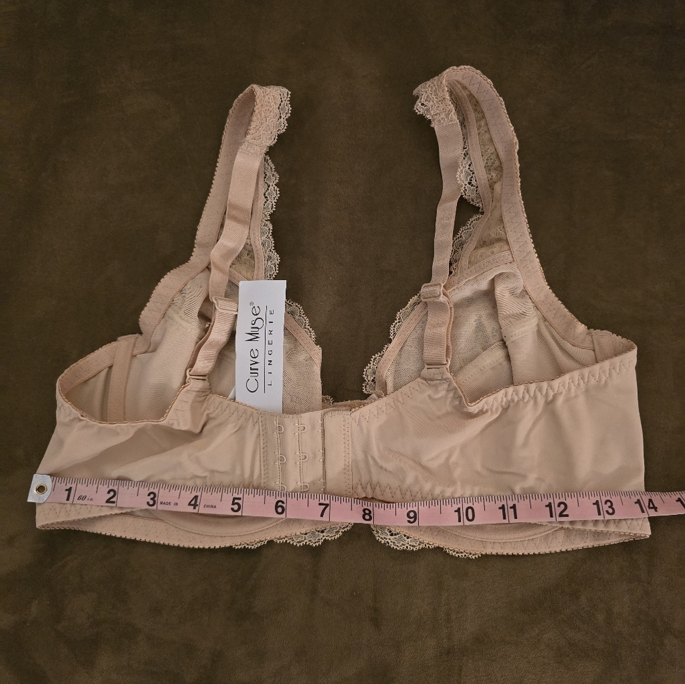 Curve Muse. Elegant Lace Minimizer Underwire Bra. Black and Tan. Size 38C. NWT. - Picture 14 of 14